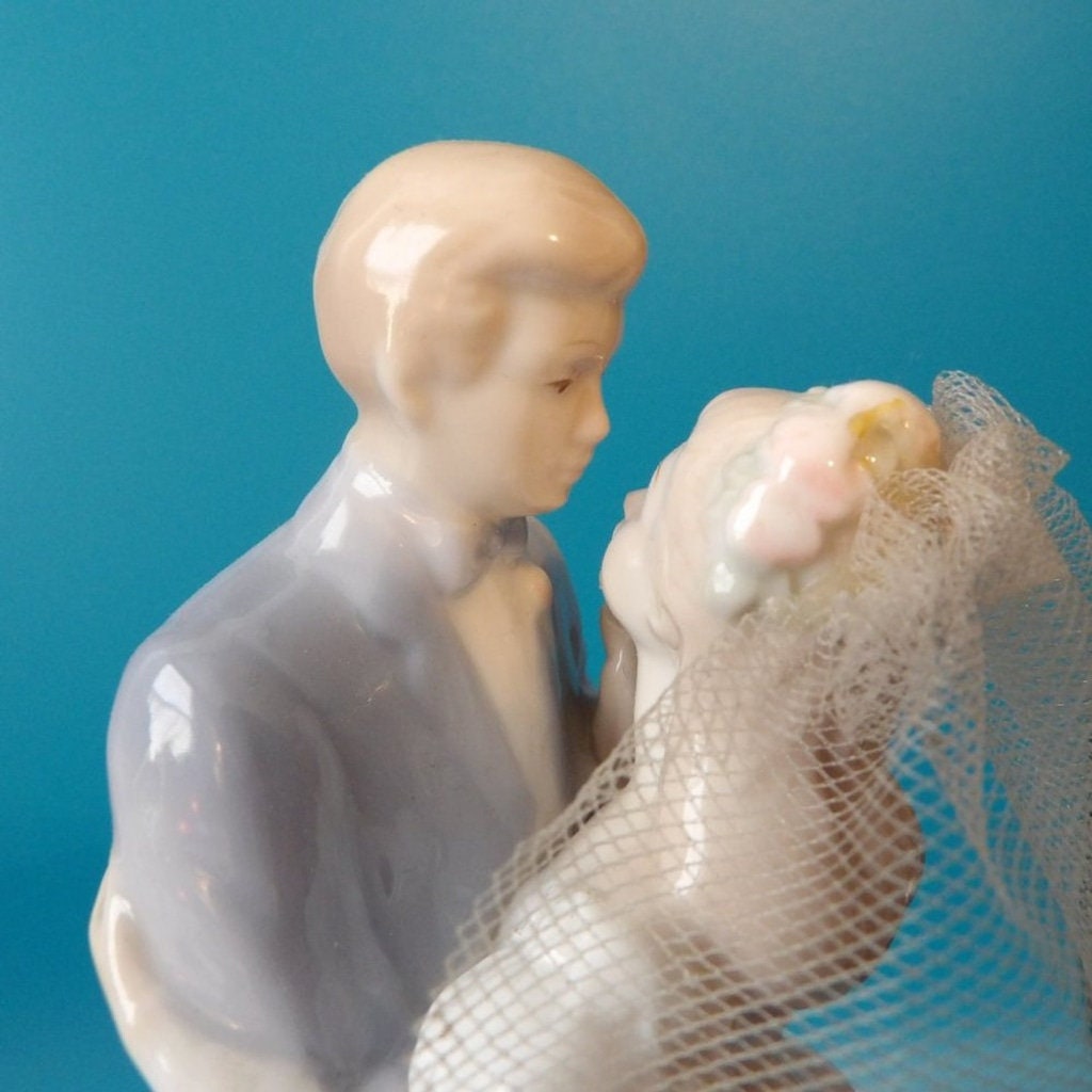 Vintage Bride and Groom with Music Box