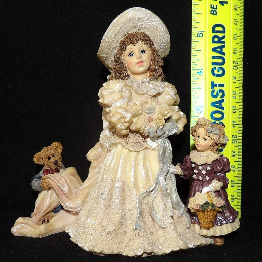 Boyds Collection Dollstone "Emily with Kathleen & Otis" — Yesterday's Child I Wanna Be Series #3508