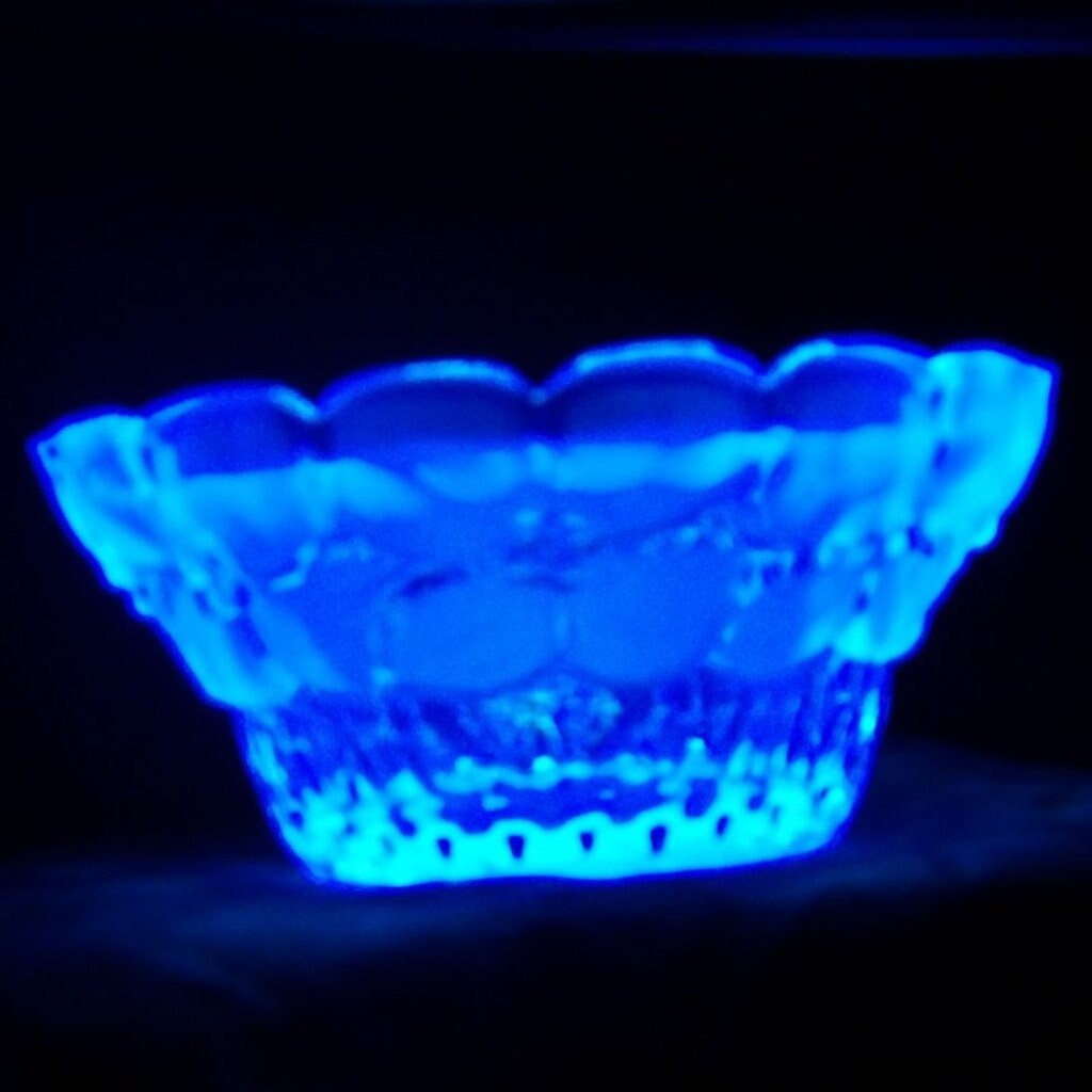 Vintage 1950s Hawaiian Orchids Frosted Clear Pressed Glass Candy & Nut Bowl