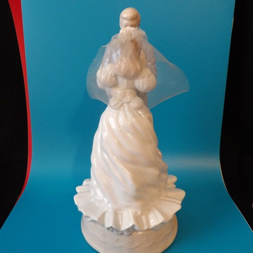 Vintage Bride and Groom with Music Box
