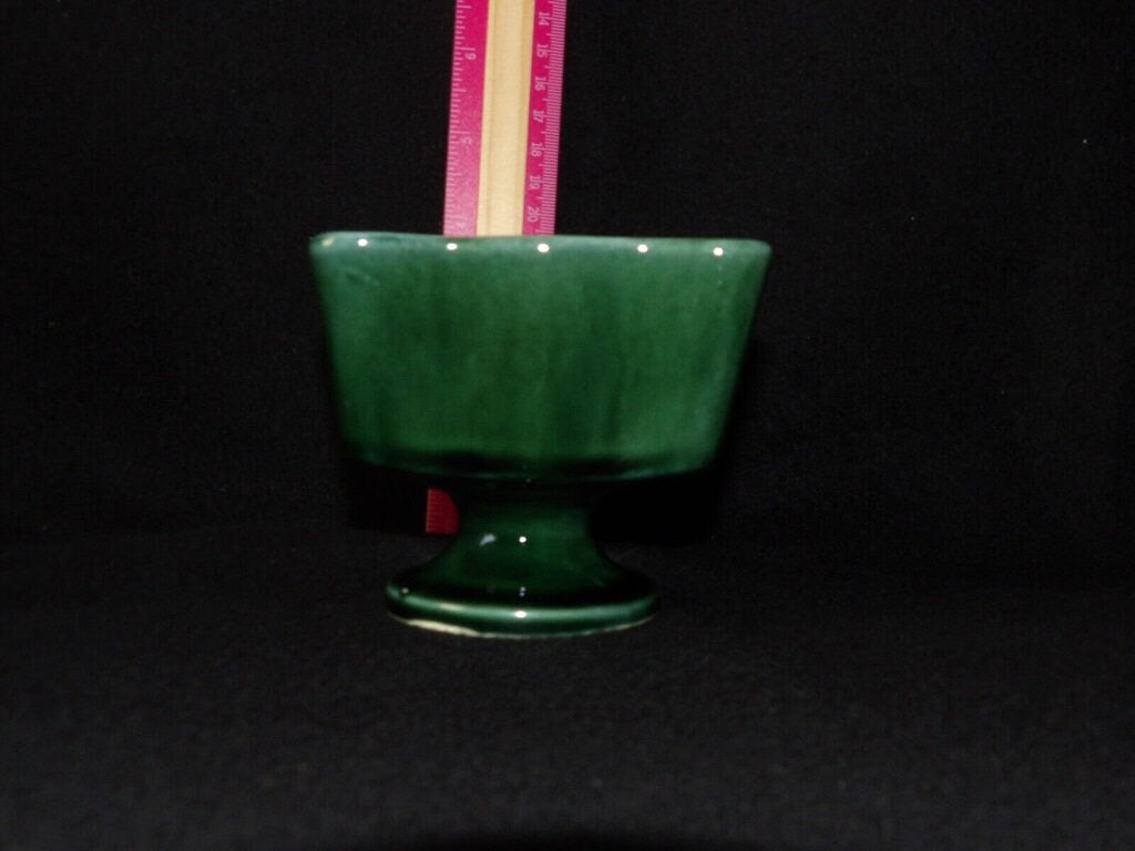 Hull Pottery Imperial Line F4 Green Square Pedestal Planter Vase — Vintage Collectible