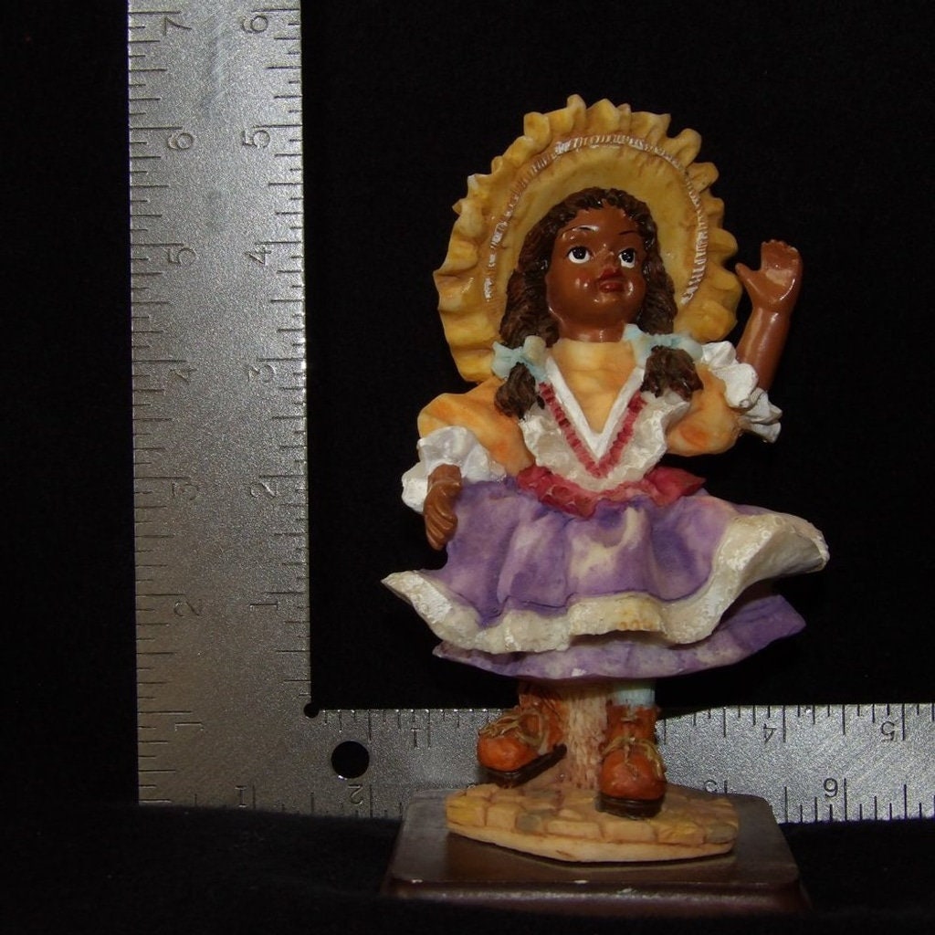 Vintage African American Girl Waving Figurine — Purple Dress & Tan Yellow Hat