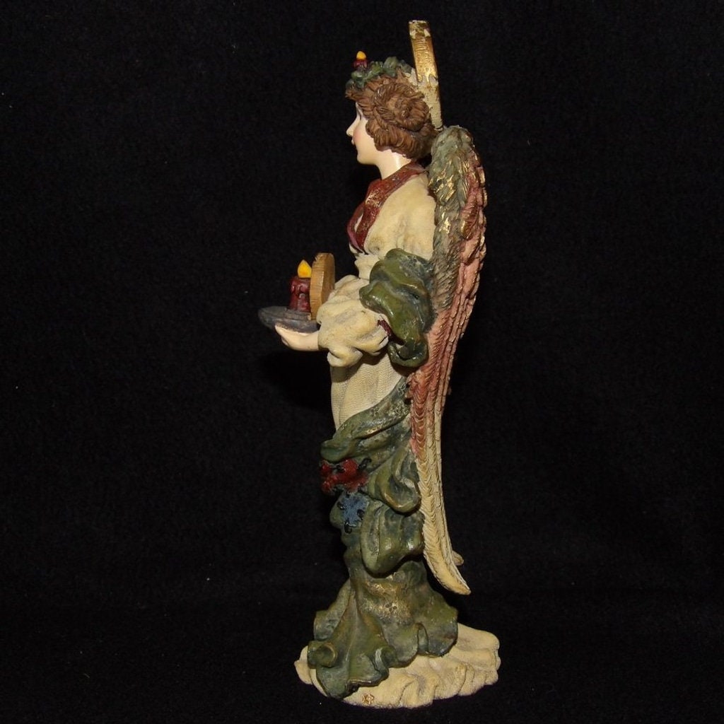 Boyds Bears & Friends The Folkstone Collection Christmas Angel Figurine