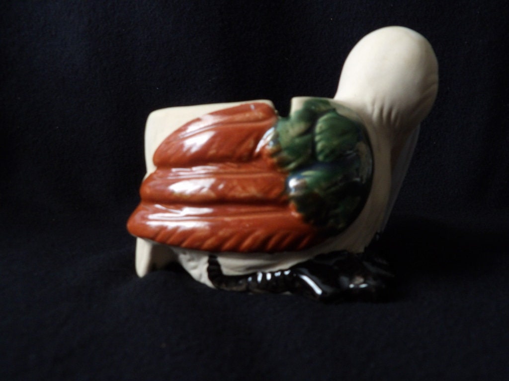 Vintage Ceramic Stork Ashtray — Whimsical Brown & Green Bird Figurine Ashtray