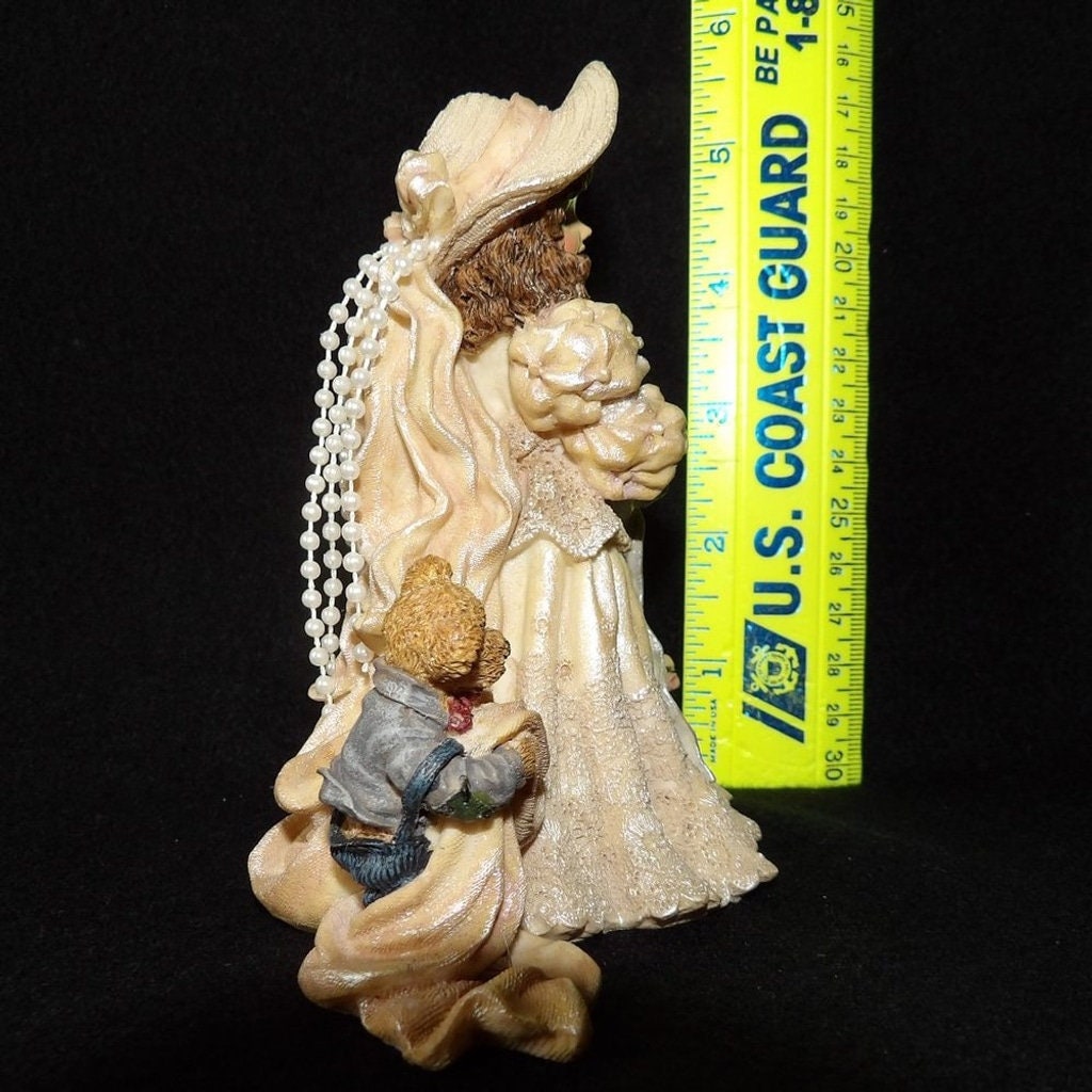 Boyds Collection Dollstone "Emily with Kathleen & Otis" — Yesterday's Child I Wanna Be Series #3508