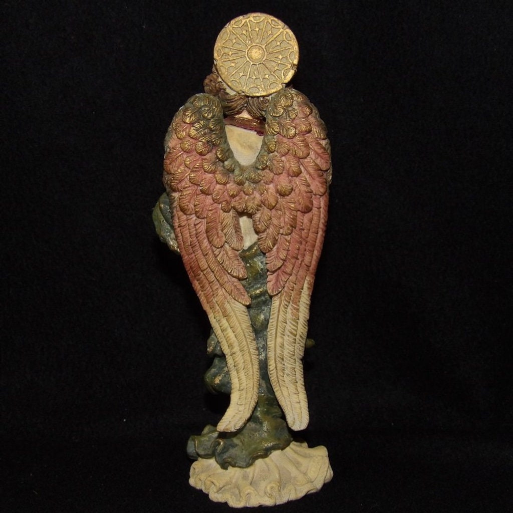 Boyds Bears & Friends The Folkstone Collection Christmas Angel Figurine