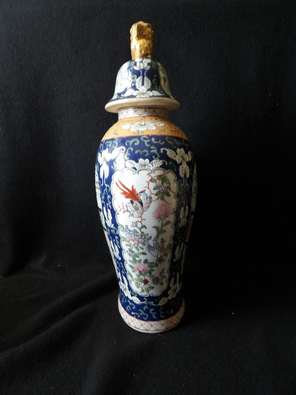 Chinese Porcelain Foo Dog Temple Jar with Lid — Blue, White & Gold Hand-Painted