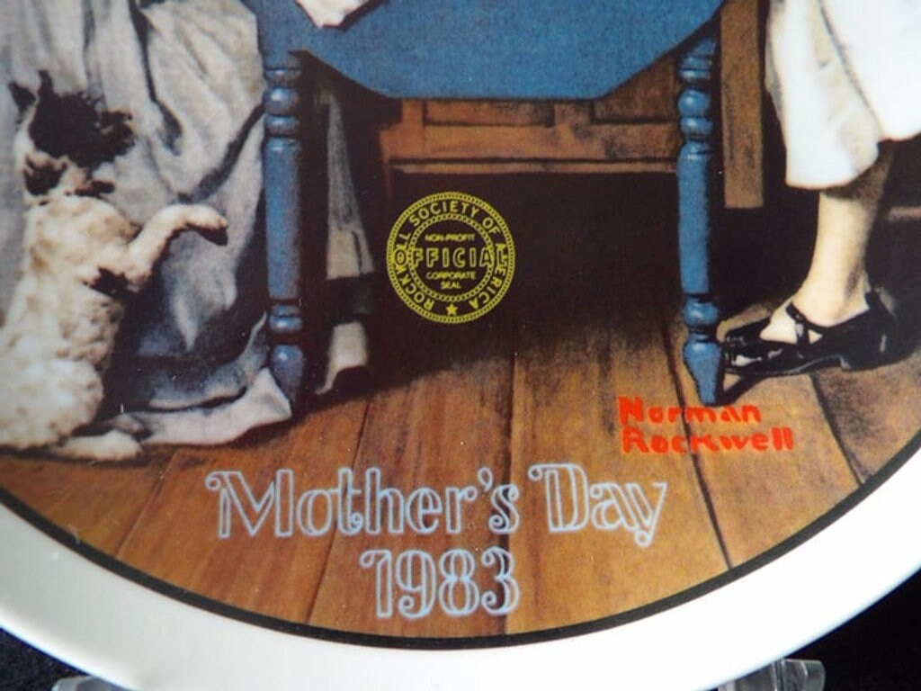Norman Rockwell 1983 Mother's Day Plate — "Add Two Cups and a Measure of Love" Edwin M. Knowles