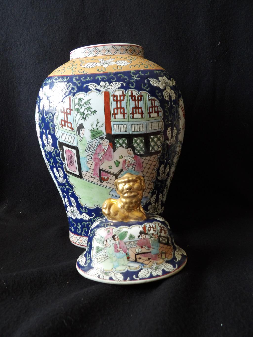 Chinese Porcelain Foo Dog Temple Jar with Lid — Blue, White & Gold Hand-Painted