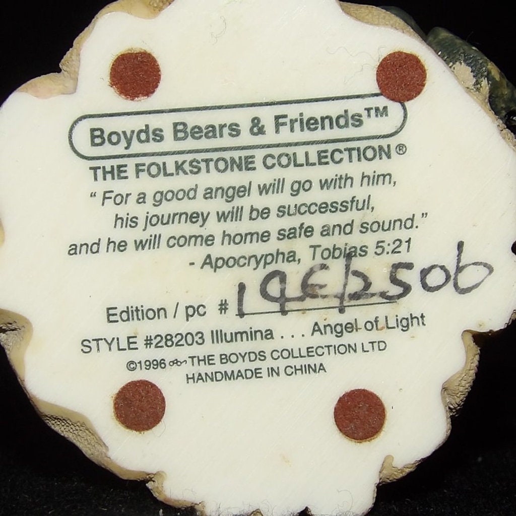 Boyds Bears & Friends The Folkstone Collection Christmas Angel Figurine